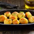 Three Excellent Garnishes with Fresh Potatoes
