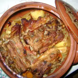 Pork Ragout in Clay Pot