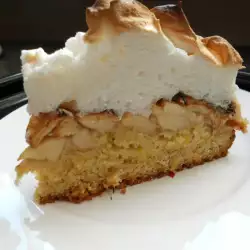 Apple Pie with Egg White Meringue Topping