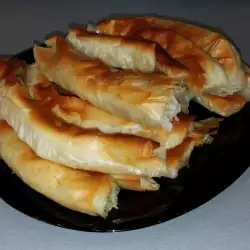 Rolled Cheese Pastry with Leeks