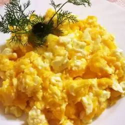 Scrambled Eggs with Feta Cheese