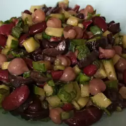 Easy Bean Salad with Cucumber