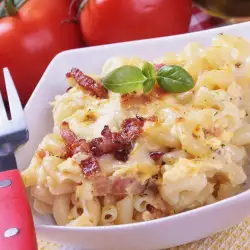 Chicken with Macaroni in the Oven