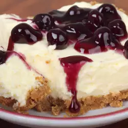 Vanilla Cheesecake with Blueberries