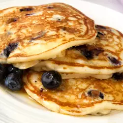 American Pancakes with Blueberries
