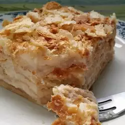 Puff Pastry Cake with Bavarian Cream