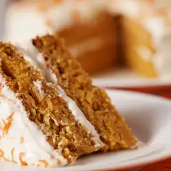 Carrot Cake with Walnuts and Mascarpone