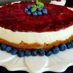 Cheesecake with Mascarpone and Blueberry Jam