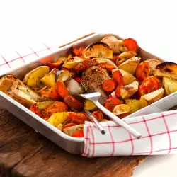 Chicken with Vegetables and Wine in the Oven
