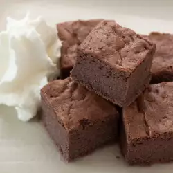 Chocolate Brownies with Chestnuts