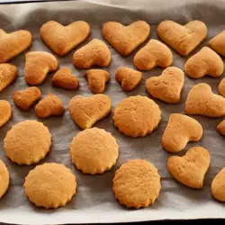 Crunchy Russian Biscuits