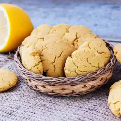 Corn Biscuits with Lemon