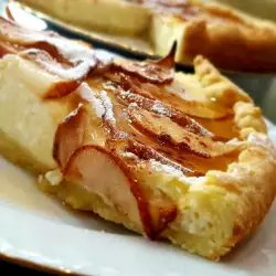 Cottage Cheese and Pear Pie