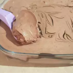 Homemade Chocolate Ice Cream with Bananas