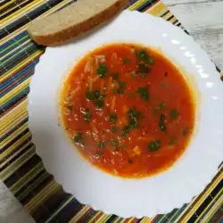 Tomato Soup with Noodles and Basil