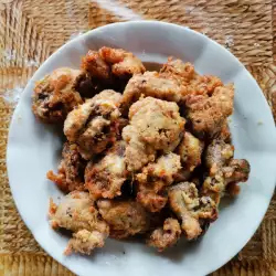 Breaded Chicken Livers with Eggs and Flour