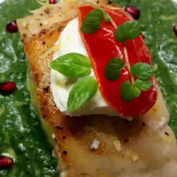 Sea Bass Fillet with Spinach Sauce and Cream