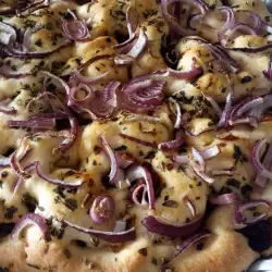 Focaccia with Dried Tomatoes and Red Onion