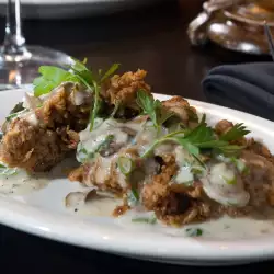 Chicken Livers with Mushrooms and Cream