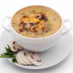 Mushroom Soup with Potatoes