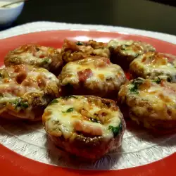 Baked Mushrooms with Bacon and Cheese