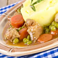 Pork with Peas and Wine