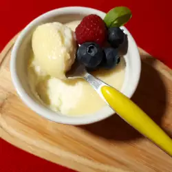 Semolina Pudding with Cream