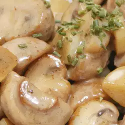 Mushroom Sauce with Processed Cheese