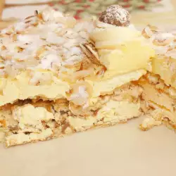 Homemade Cake with Puff Pastry
