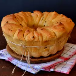 Bread in a Sponge Cake Mold