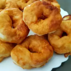 Easy and Economical Breakfast Donuts