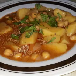 Potato and Chickpeas Stew