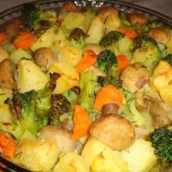 Oven-Baked Potatoes, Mushrooms and Broccoli