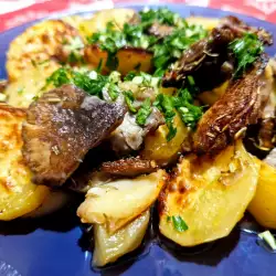 Oven-Baked Potatoes and Parasol Mushrooms