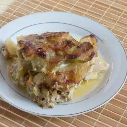 Juicy Chicken with Potatoes and Mushrooms