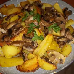 Sauteed Potatoes with Field Mushrooms