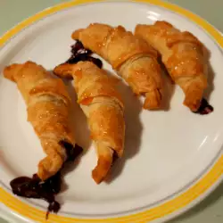 Puff Pastry Rolls with Jam