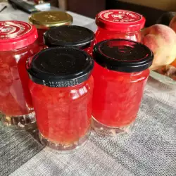 Homemade Grated Quince Jam