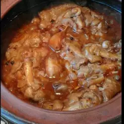 Pork Trotters Kapama in Clay Pot