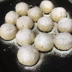 Lean Cookies with Powdered Sugar