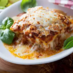 The Best Bolognese Lasagna