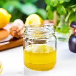Vinaigrette with Lemon and Thyme