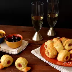 Mini Bites for Guests