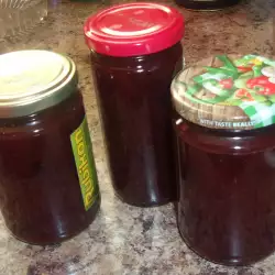 Oven-Baked Plum Marmalade