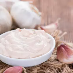 Arabic Garlic Paste