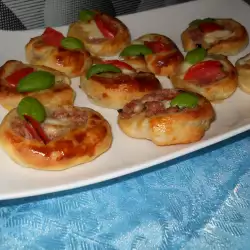Mini Pizzas with Mozzarella
