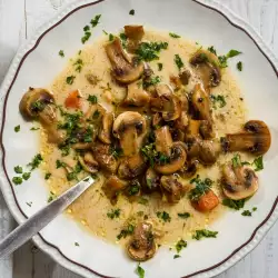 Mushroom Stew with Leeks