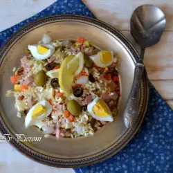Rice Salad with Tuna and Vegetables