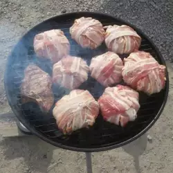 Bacon Wrapped Stuffed Onions with Minced Meat
