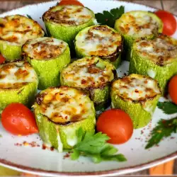 Air Fryer Stuffed Zucchini with Minced Meat